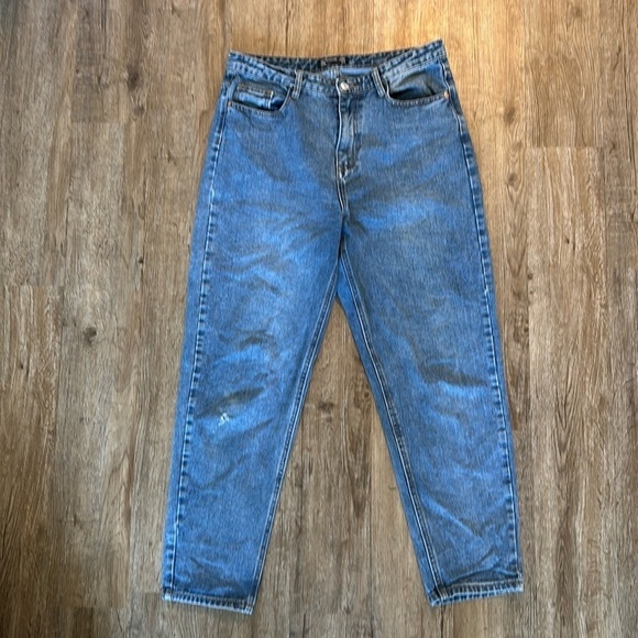 PRETTYLITTLETHING MOM JEANS SIZE(10) - Picture 1 of 7